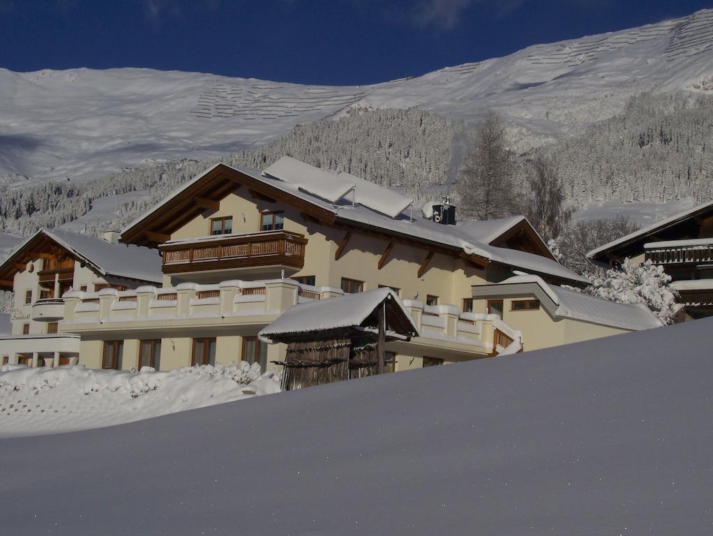 Apart Alpenstern Fiss Bagian luar foto
